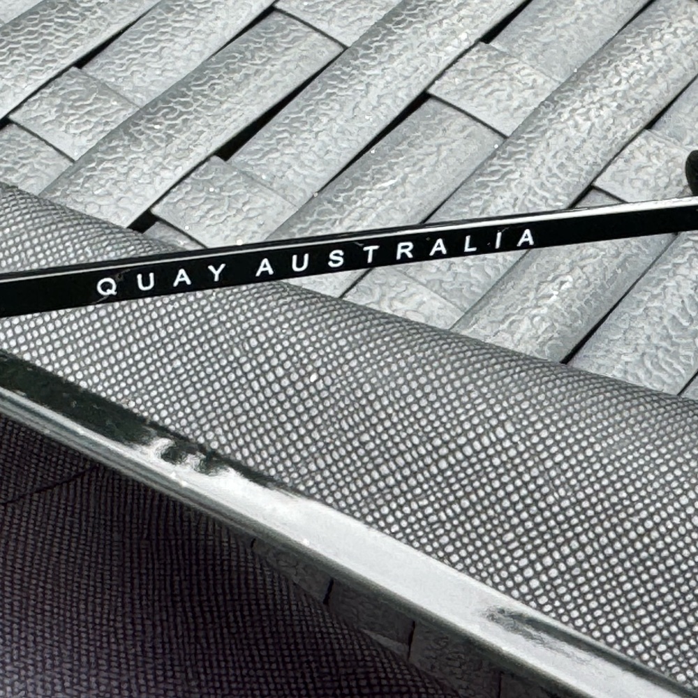 Quay sunglasses - Picture 5 of 6